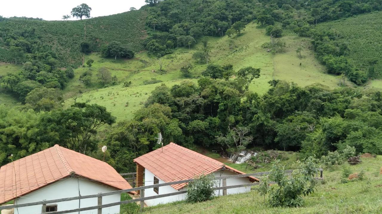 Chales Cachoeira Do Cafundo Bueno Brandão Exteriér fotografie